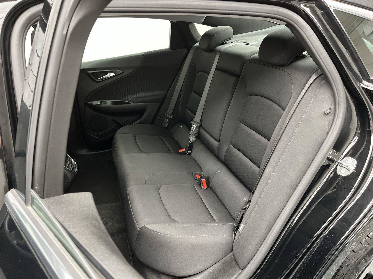 Used 2024 Chevrolet Malibu LT FWD image 11