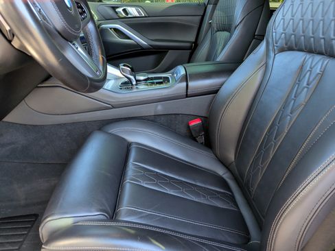 Used 2023 BMW X6 xDrive40i AWD/4WD image 27