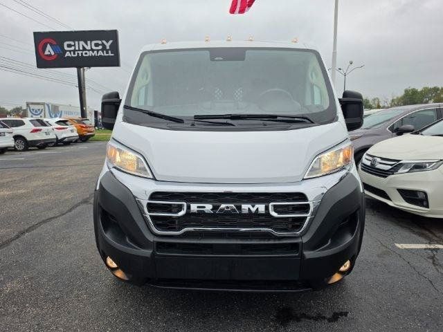 Used 2025 RAM ProMaster 2500 w/ U-Haul Equipment Group FWD image 3