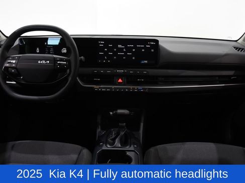 Used 2025 Kia K4 FWD image 8