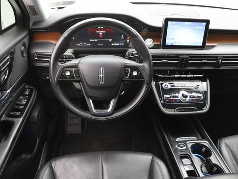 Used 2022 Lincoln Corsair Reserve w/ Sport Package image 14