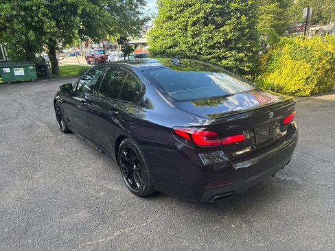 Used 2022 BMW M550i xDrive AWD/4WD image 4