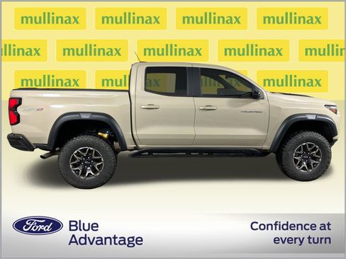 Used 2024 Chevrolet Colorado ZR2 w/ Safety Package image 2