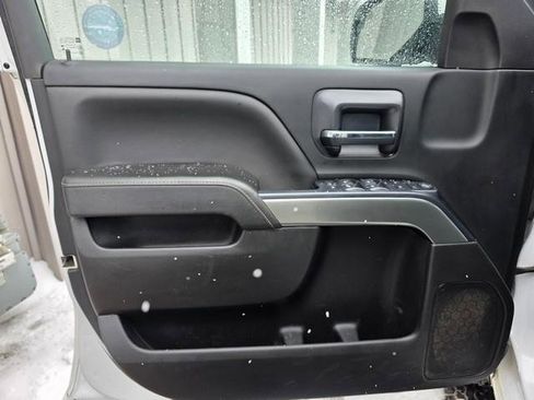 Used 2018 Chevrolet Silverado 1500 LT w/ All Star Edition image 8