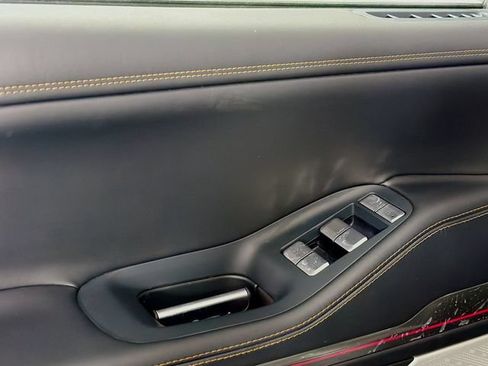 Certified 2025 Lincoln Navigator Black Label AWD/4WD image 21