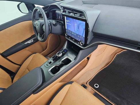 Certified 2023 Lexus RZ 450e Premium image 11