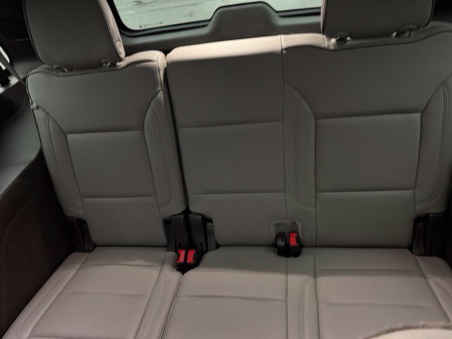 Used 2021 GMC Yukon SLT w/ SLT Luxury Package AWD/4WD image 15
