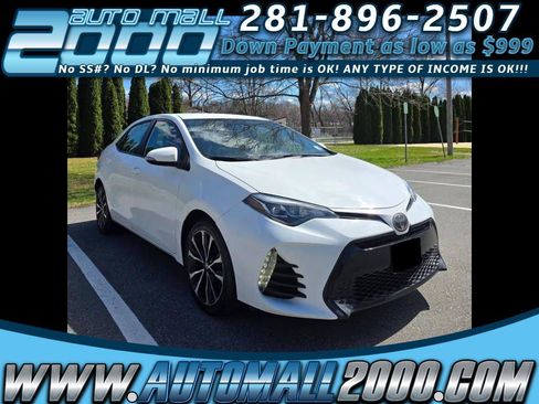 Used 2019 Toyota Corolla SE FWD image 1