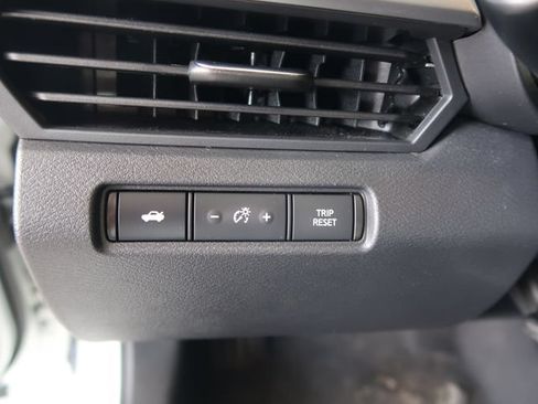 Used 2023 Nissan Altima 2.5 S FWD image 15