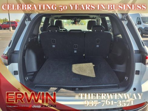 Certified 2023 Jeep Grand Cherokee Altitude image 11