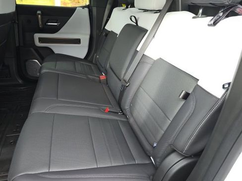 New 2025 GMC Hummer EV 3X w/ Battery Pack, 24 Module Pack image 8