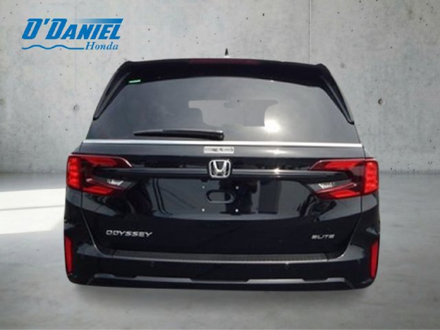 New 2027 Honda Odyssey Elite image 4