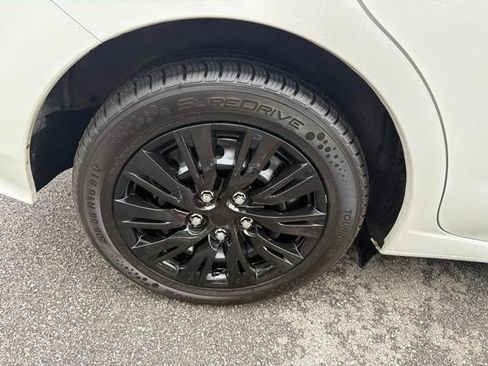 Used 2022 Subaru Impreza 2.0i AWD/4WD image 34