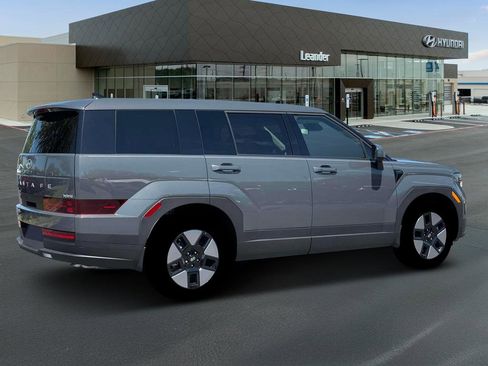 New 2026 Hyundai Santa Fe SE FWD image 8