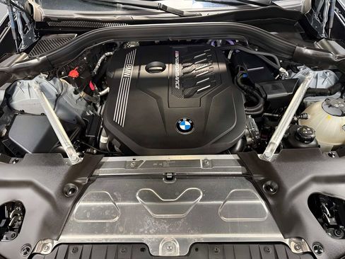 Used 2024 BMW X4 M40i AWD/4WD image 39