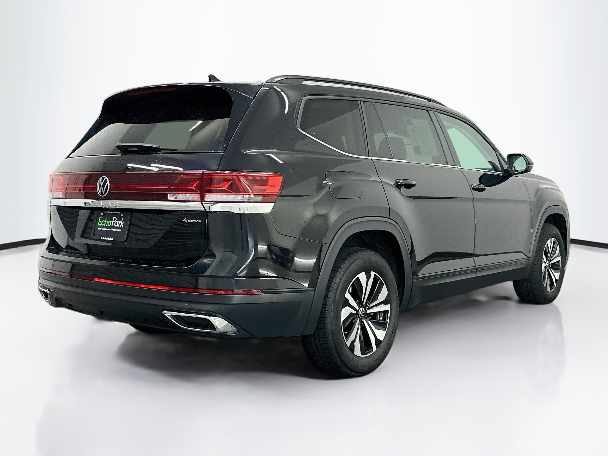 Used 2026 Volkswagen Atlas SE AWD/4WD image 9