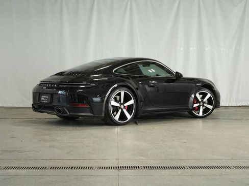 Certified 2025 Porsche 911 Carrera image 7