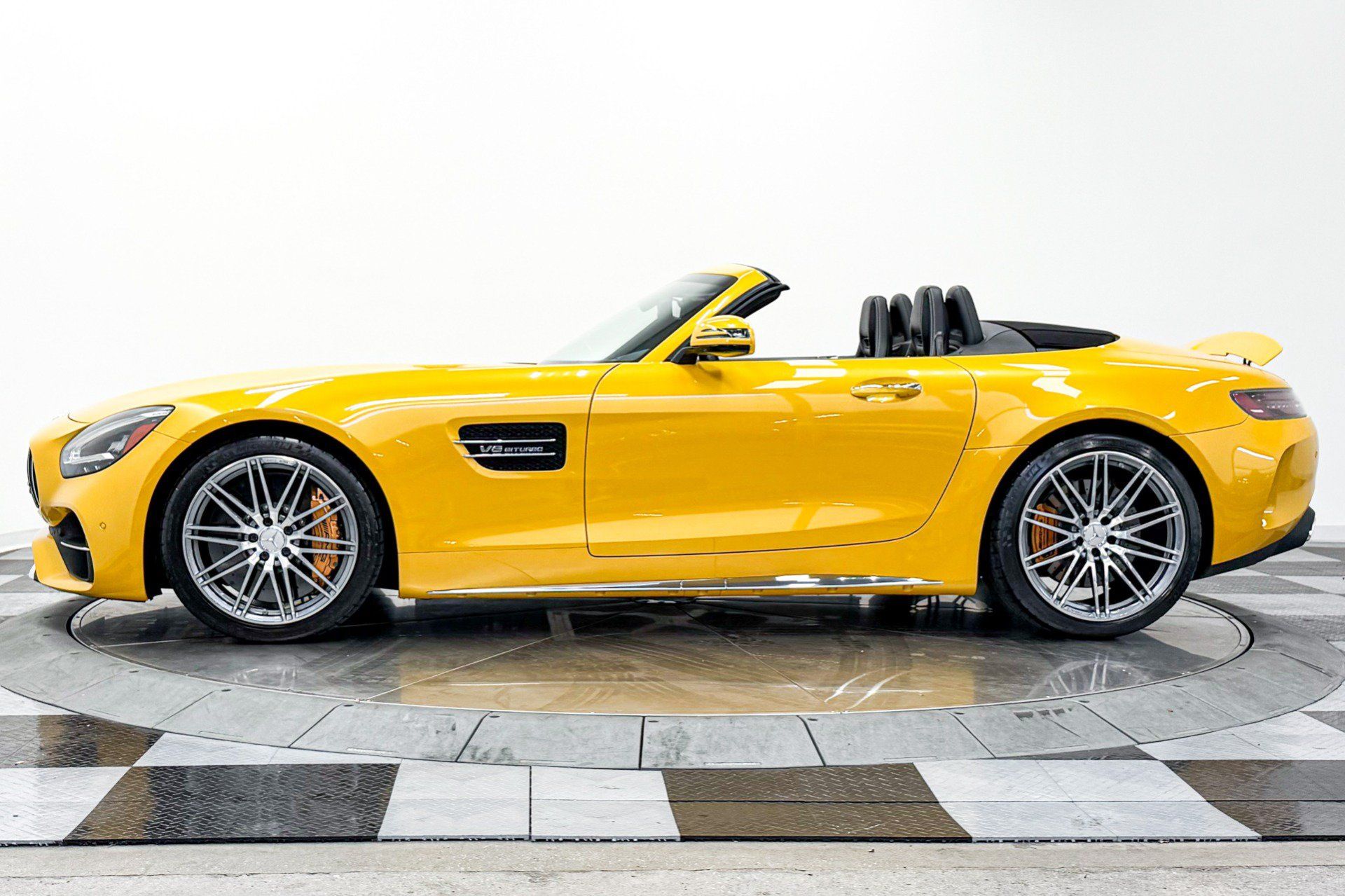Used 2020 Mercedes-Benz AMG GT C image 6
