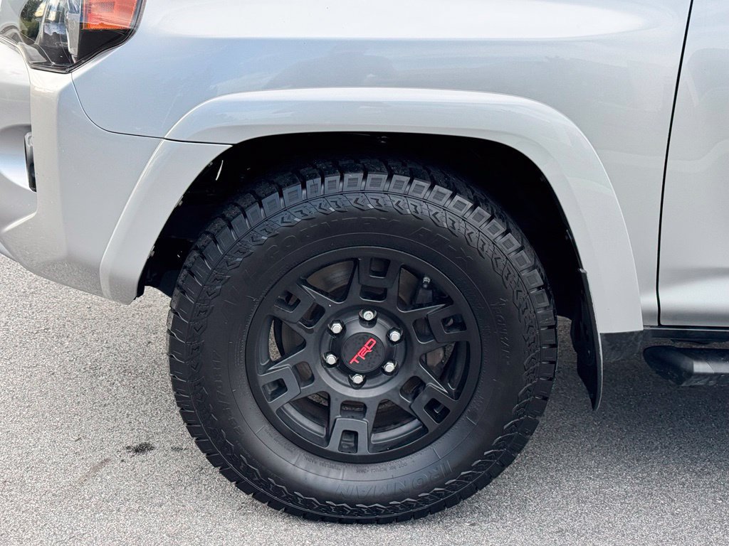 Used 2019 Toyota 4Runner SR5 RWD image 30