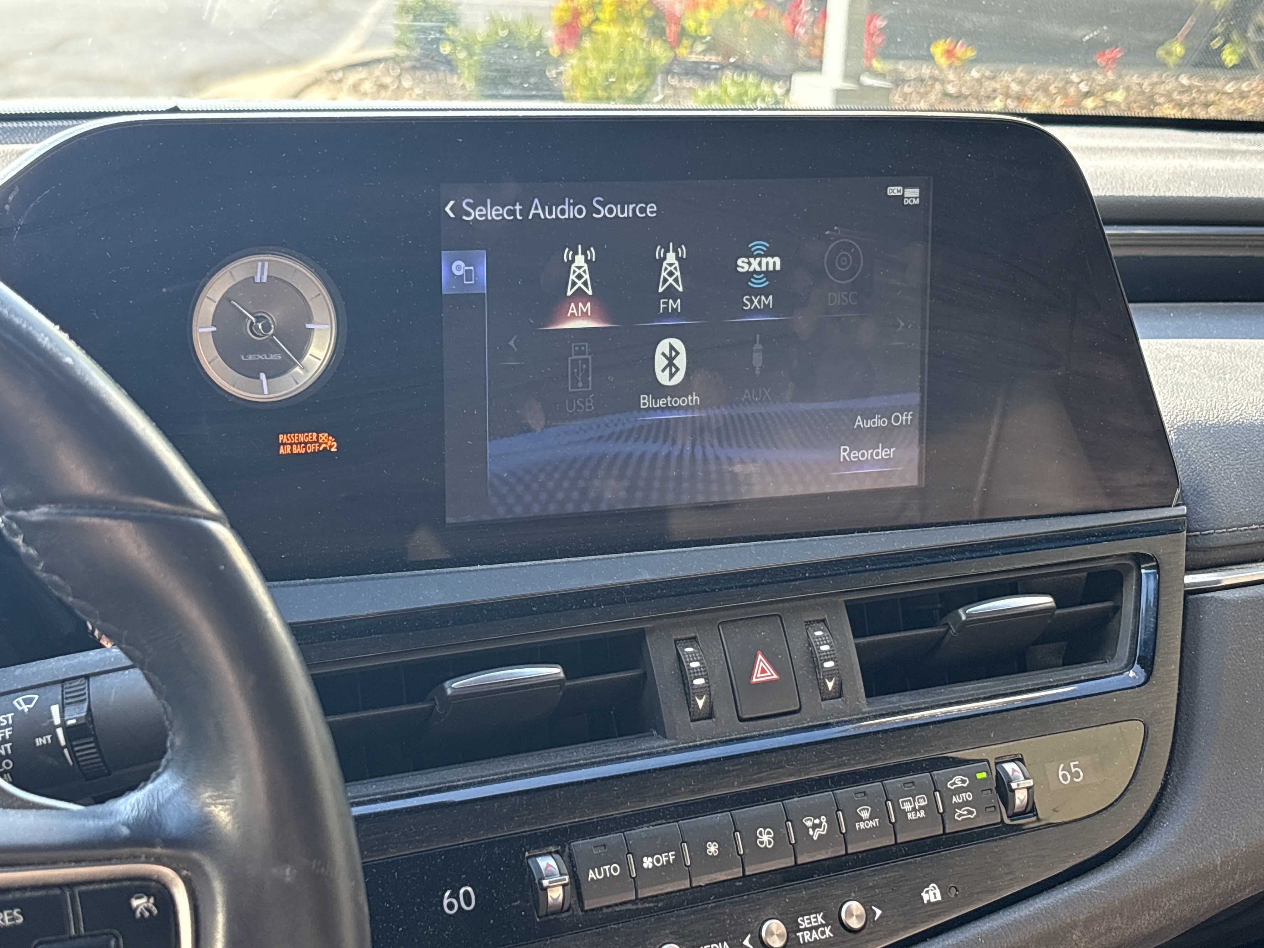 Used 2022 Lexus ES 300h FWD image 23
