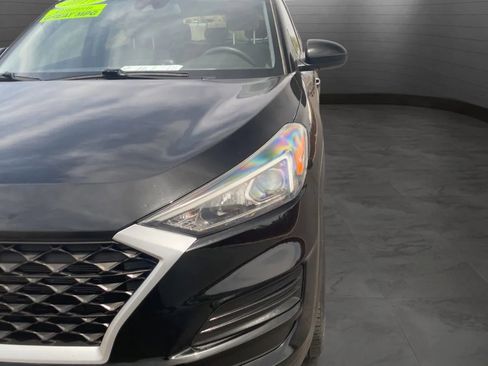 Used 2019 Hyundai Tucson Value FWD image 25