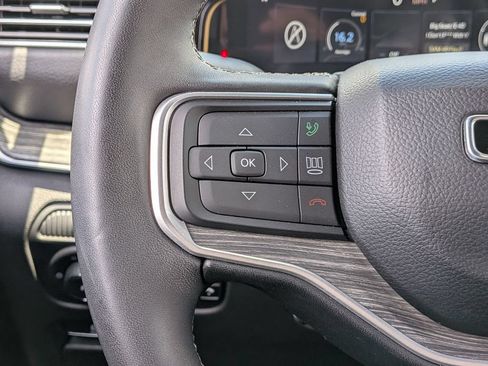 Used 2024 Jeep Wagoneer Series II w/ Flexible Seating Group AWD/4WD image 35