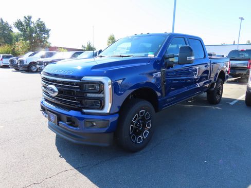 New 2026 Ford F250 Platinum image 3