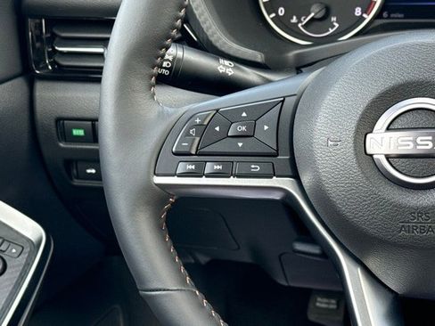 New 2025 Nissan Sentra SR w/ SR Premium Package image 22