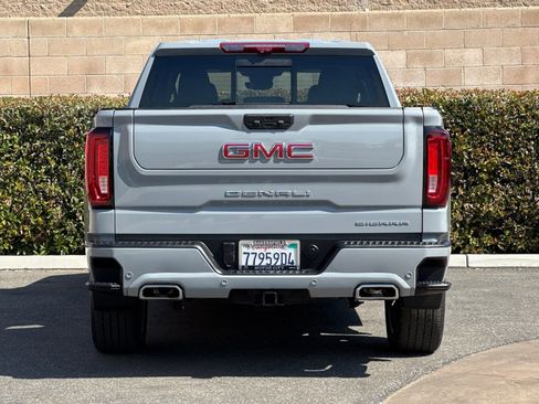 Certified 2025 GMC Sierra 1500 Denali image 5