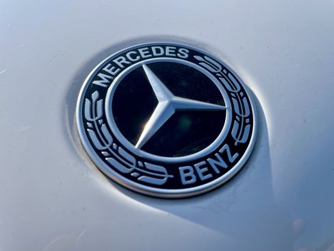 Used 2024 Mercedes-Benz GLE 350 4MATIC image 40