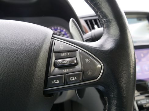 Used 2014 INFINITI Q50 Sport w/ Technology Package image 23