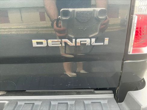 Used 2018 GMC Canyon Denali AWD/4WD image 25
