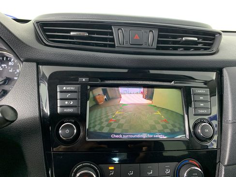 Used 2020 Nissan Rogue S w/ Special Edition Package AWD/4WD image 26