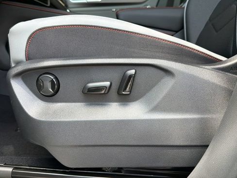 New 2026 Volkswagen Atlas Peak Edition AWD/4WD image 15