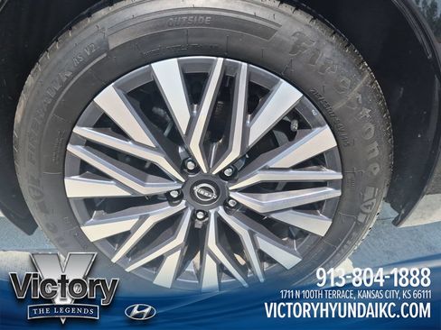 Used 2025 Nissan Altima 2.5 SV FWD image 26