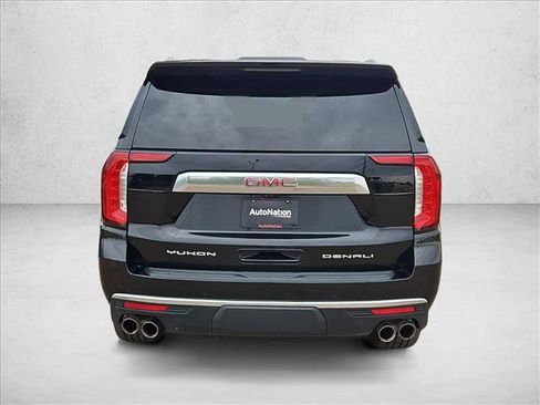 Used 2023 GMC Yukon Denali w/ Denali Reserve Package AWD/4WD image 13