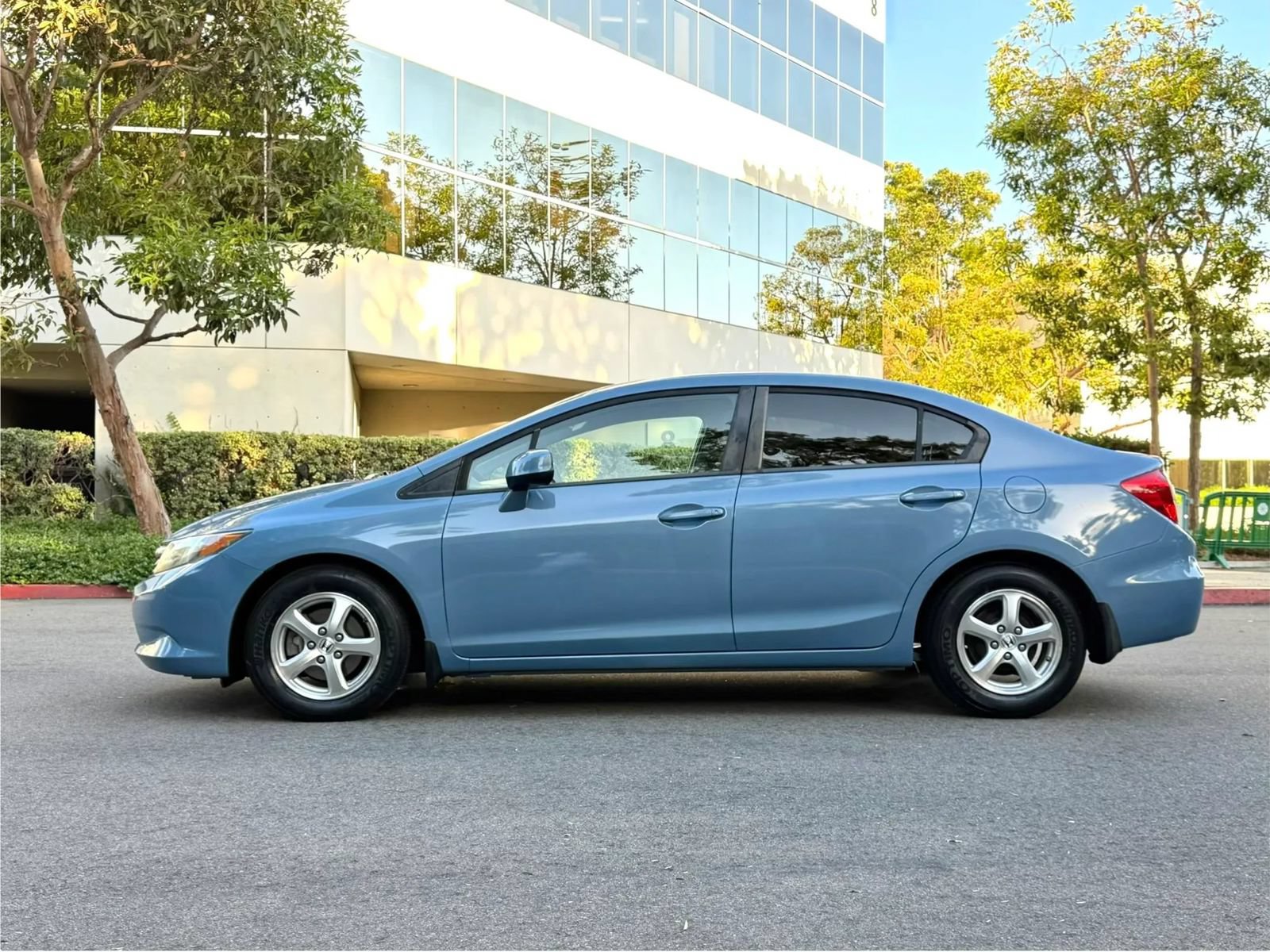 Used 2012 Honda Civic Natural Gas image 7