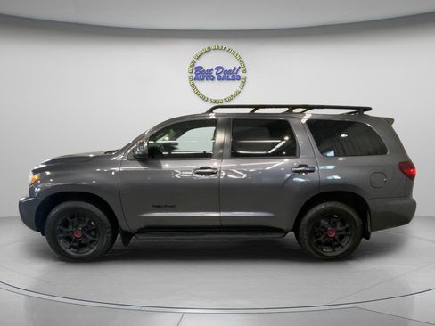 Used 2022 Toyota Sequoia TRD Pro AWD/4WD image 2