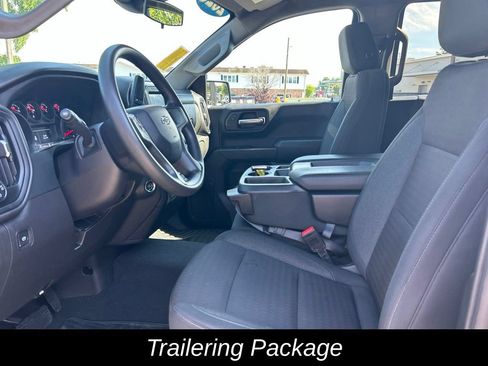 Used 2023 Chevrolet Silverado 1500 Custom Trail Boss w/ LPO, Dark Essentials Package AWD/4WD image 15