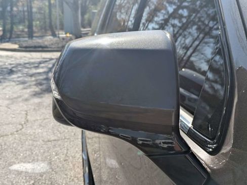 Used 2021 Chevrolet Tahoe High Country w/ Premium Package image 10