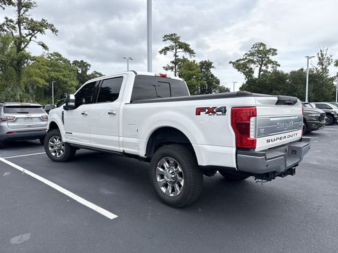Used 2019 Ford F250 King Ranch w/ King Ranch Ultimate Package AWD/4WD image 9