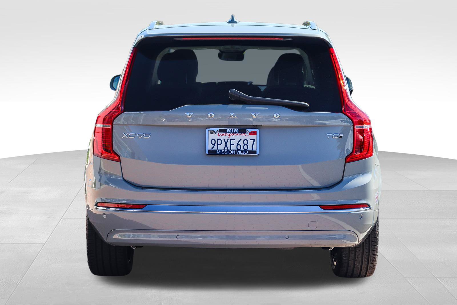 Used 2025 Volvo XC90 T8 Plus w/ Protection Package Premier AWD/4WD image 7