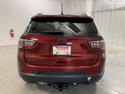 Used 2021 Jeep Compass Latitude AWD/4WD image 6