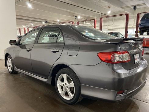 Used 2012 Toyota Corolla S image 6