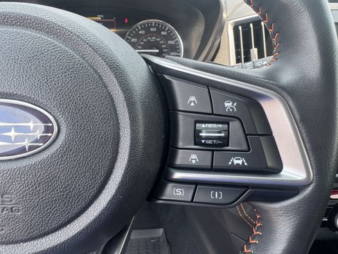 Used 2020 Subaru Crosstrek 2.0i Limited w/ Moonroof Package w/Navigation AWD/4WD image 24