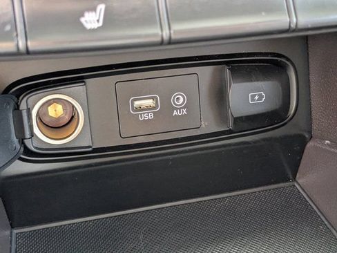Used 2020 Hyundai Santa Fe SEL FWD image 22