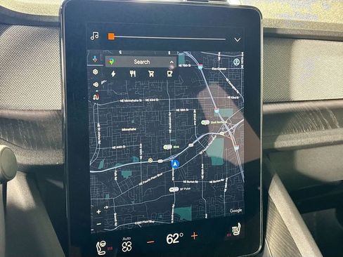 Used 2023 Polestar Polestar 2 w/ Pilot Pack image 16