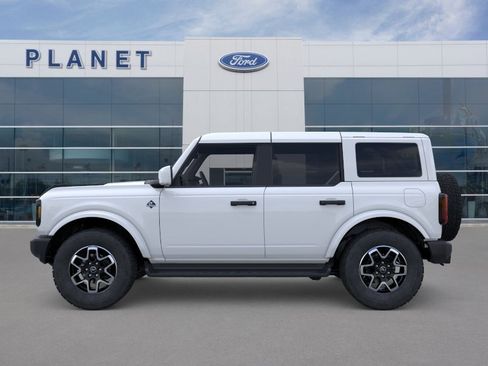 New 2026 Ford Bronco Outer Banks AWD/4WD image 3