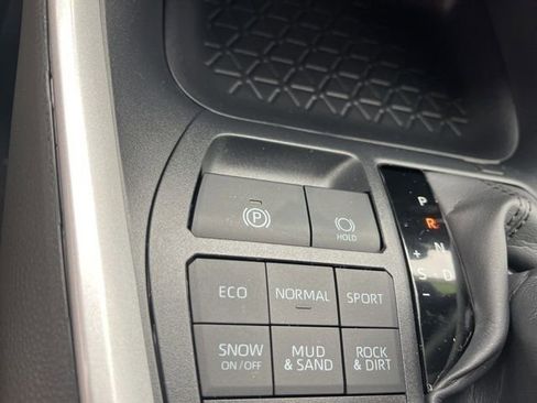 New 2025 Toyota RAV4 LE image 20