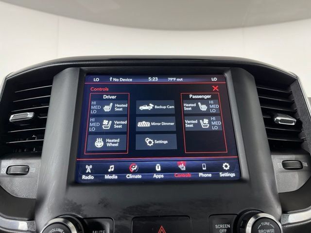 Used 2021 RAM 1500 Laramie w/ Sport Appearance Package AWD/4WD image 27